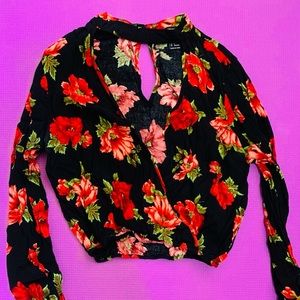 Forever 21 Cute floral crop top